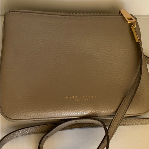 Marc Jacobs crossbody purse
